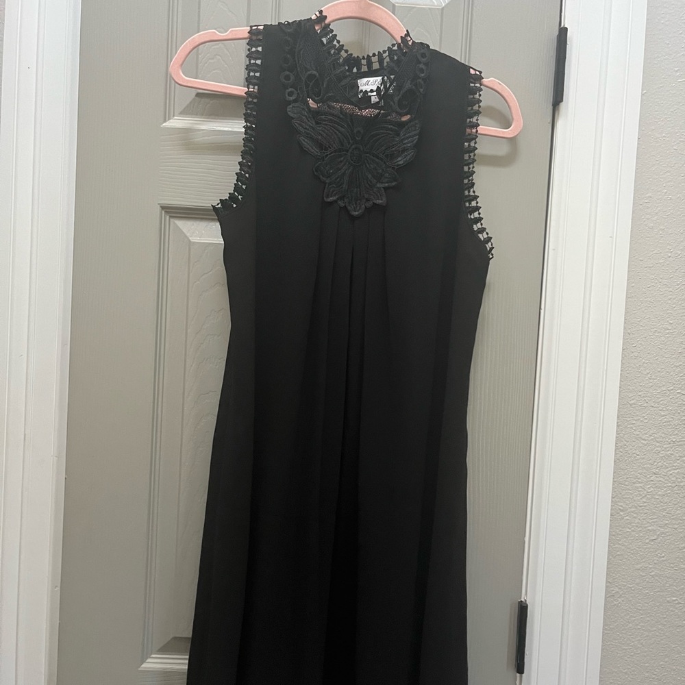 Size 2 MSSP black knee length dress